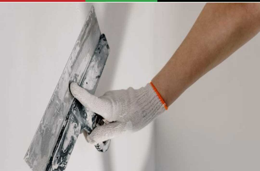 Fix drywall hole Dubai